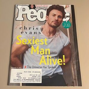 People magazine November 2022